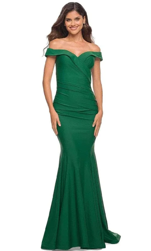 La Femme - Off Shoulder Mermaid Prom Gown 30736SC - 1 pc Emerald In Size 14 Available