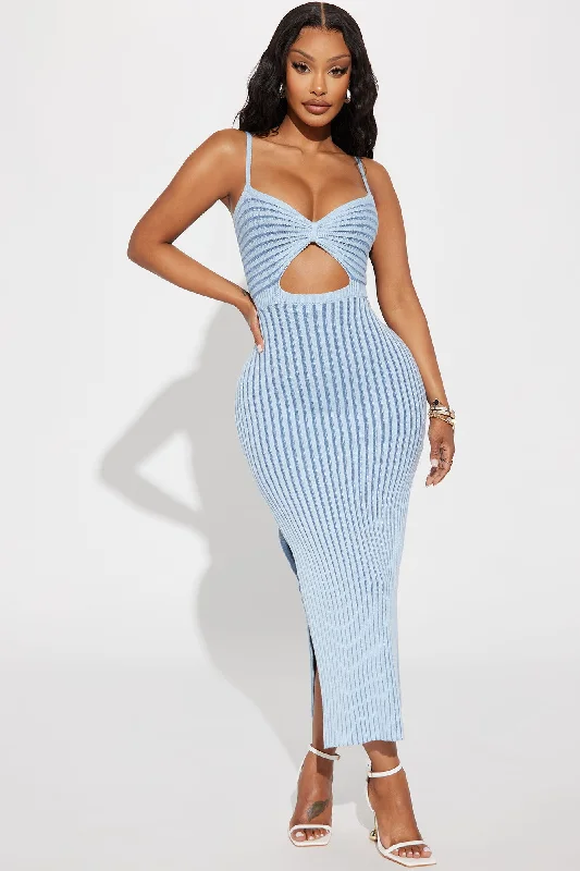 Nora Knit Maxi Dress - Light Blue