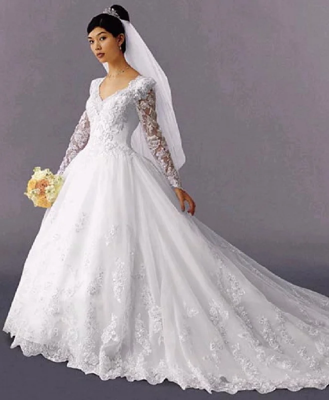 Oleg Cassini 7324