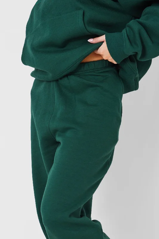 Kaiia Cuffed Sweat Pants in Dark Green